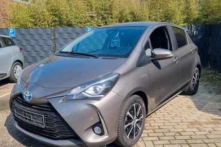 Toyota Yaris 129.844 km 11.850 &euro; Neuss 41470