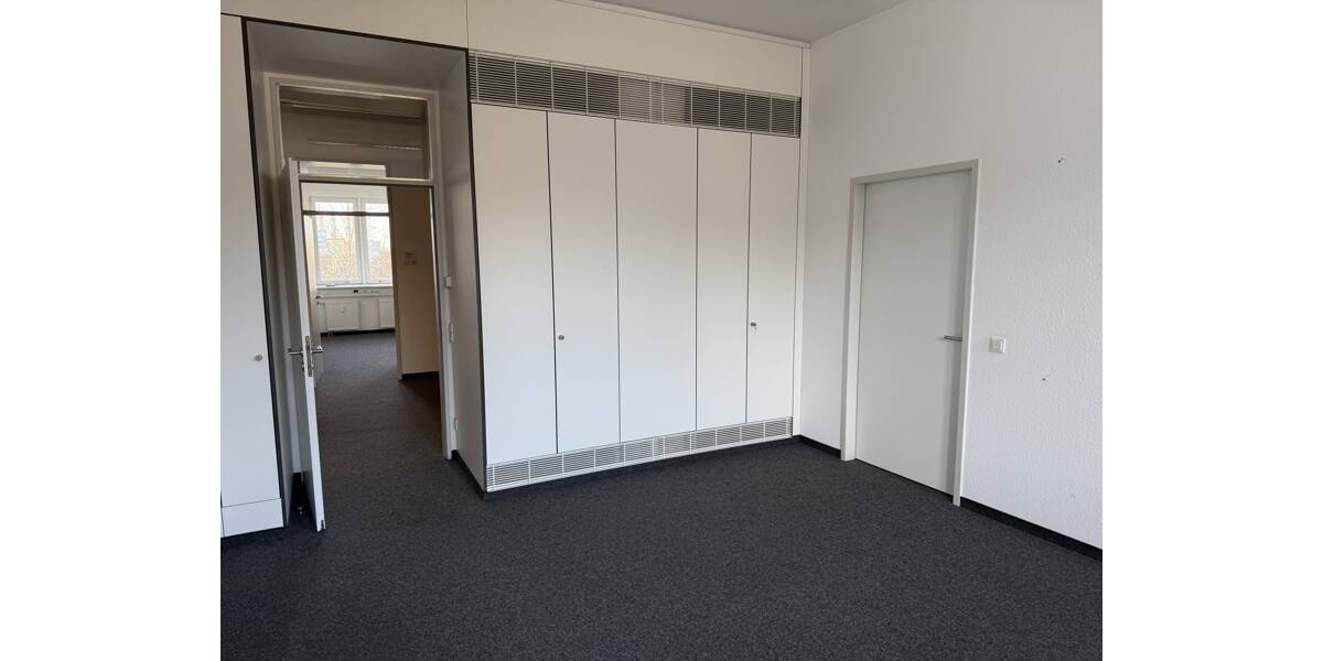 Gewerbeobjekt Mülheim an der Ruhr Dümpten - 360&euro; | Angebot:26489450