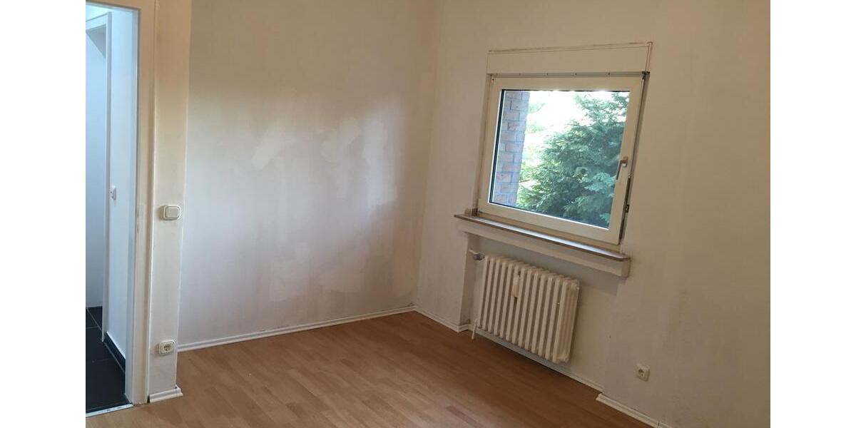 Etagenwohnung Essen Stadtbezirk IV - 2 Zimmer, 60 m&sup2;, 695&euro; | Angebot:26522781