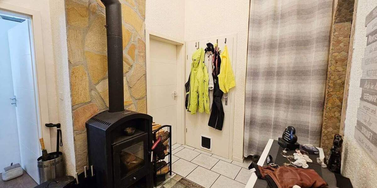 Mehrfamilienhaus, Wohnhaus Burscheid / Heddinghofen Burscheid - 2 Zimmer, 445 m&sup2;, 649.000&euro; | Angebot:25773837