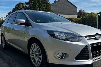 Ford Focus 109.000 km 7.950 &euro; Ratingen 40885