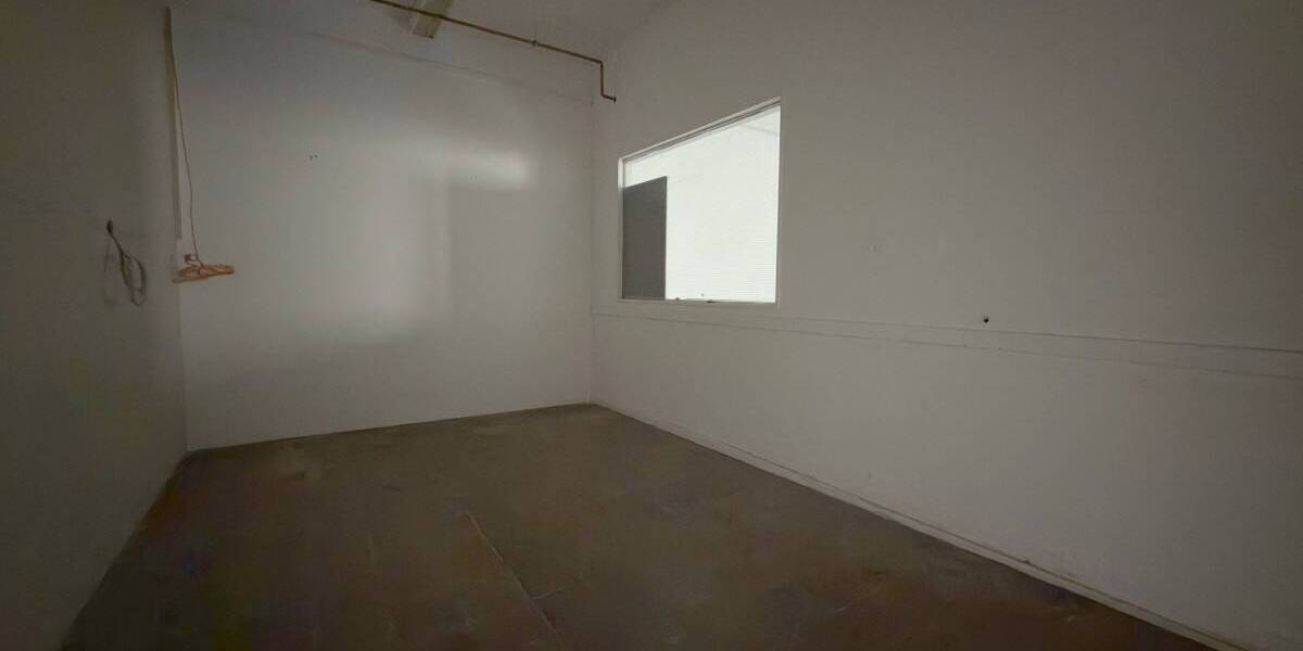 Gewerbeobjekt Oberhausen Lirich-Nord - 9 Zimmer, 2.300&euro; | Angebot:26585910