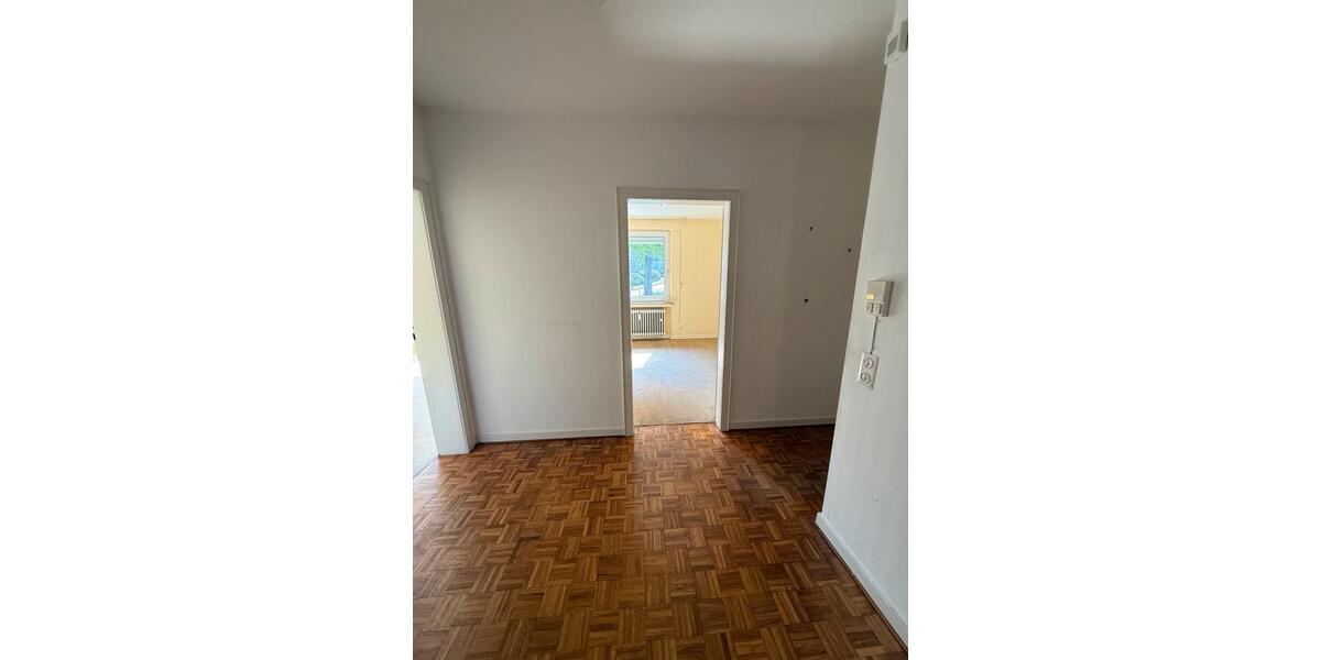 Etagenwohnung Wuppertal Lichtenplatz - 3 Zimmer, 100 m&sup2;, 1.570&euro; | Angebot:25900243