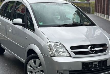 Opel Meriva 185.000 km 1.990 &euro; Essen 45145