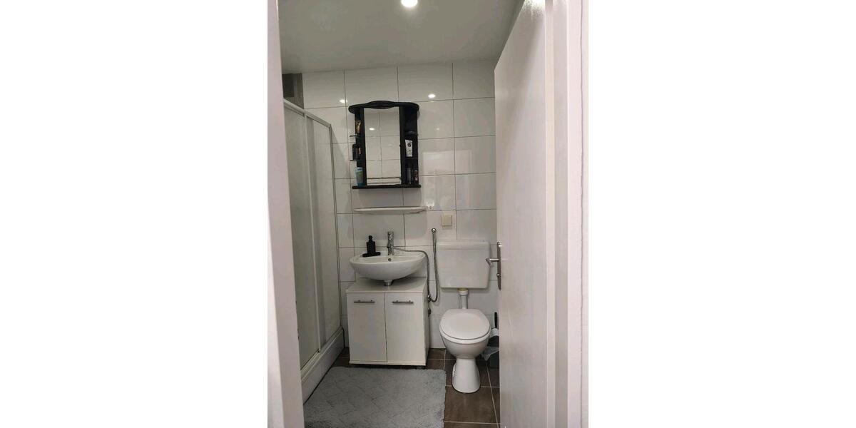 Etagenwohnung Duisburg Essenberg - 1 Zimmer, 68 m&sup2;, 100.000&euro; | Angebot:26625867