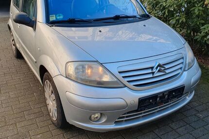 Citroen C3 128.229 km 2.499 &euro; Essen 45144