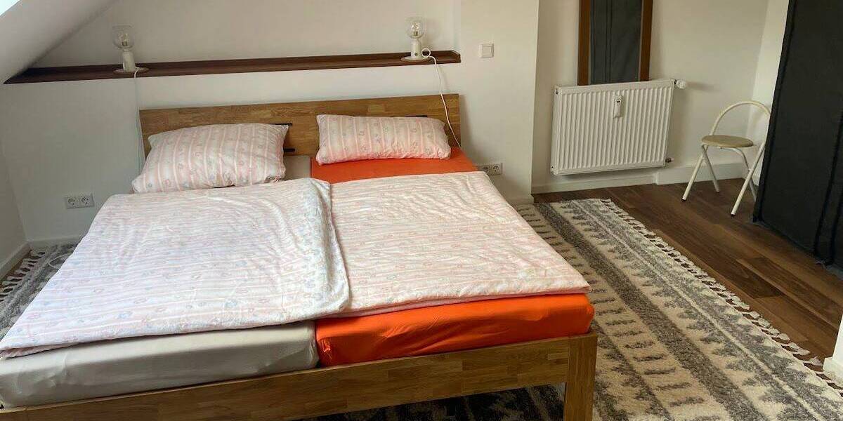 Etagenwohnung Duisburg Röttgersbach - 2 Zimmer, 82 m&sup2;, 758&euro; | Angebot:26572994