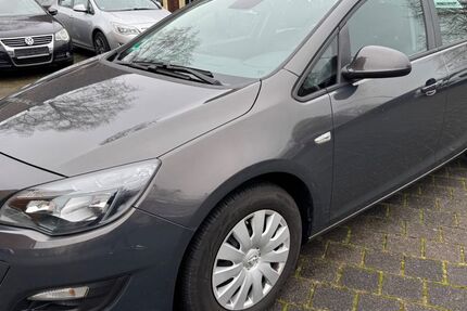 Opel Astra 90.000 km 7.499 &euro; Neuss 41462