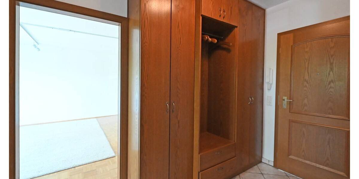 Etagenwohnung Essen Werden - 2 Zimmer, 60 m&sup2;, 670&euro; | Angebot:25968515