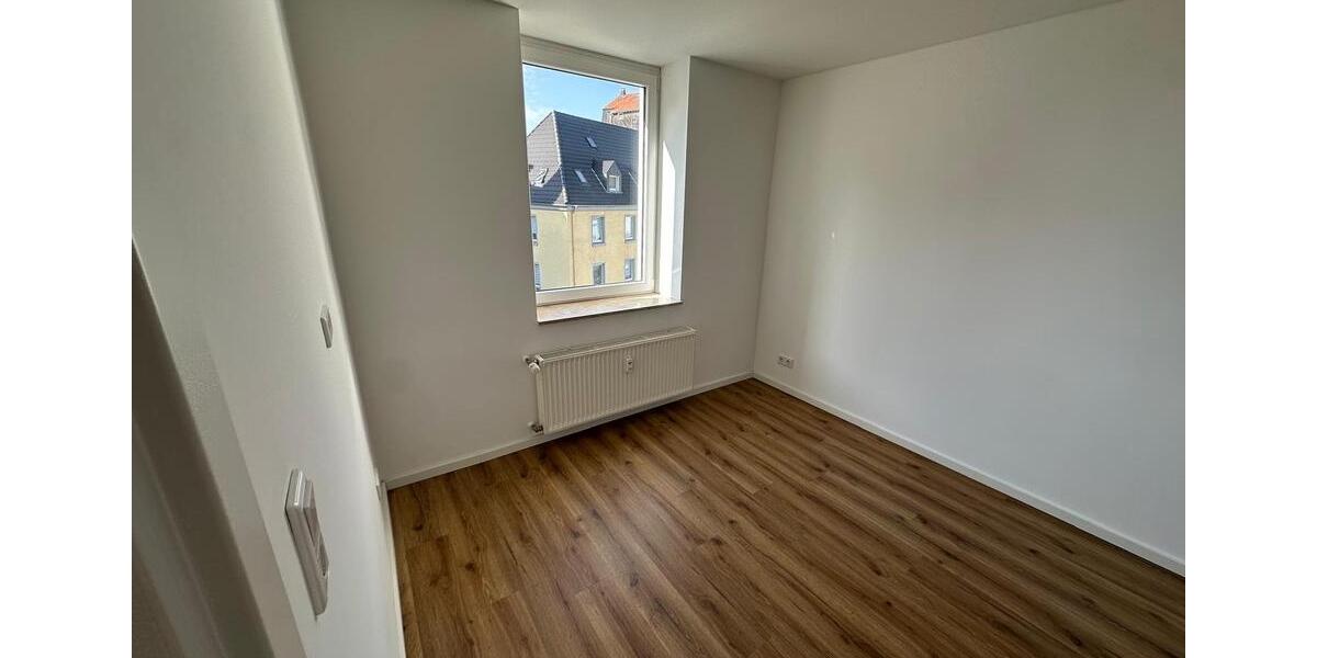 Etagenwohnung Wuppertal Elberfeld - 2 Zimmer, 68 m&sup2;, 880&euro; | Angebot:25931844