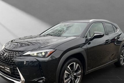 Lexus UX 21.240 km 27.950 &euro; Duisburg 47055