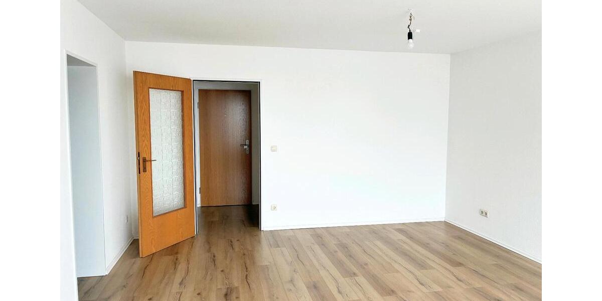 Dachgeschoßwohnung Solingen - 1.5 Zimmer, 43 m&sup2;, 500&euro; | Angebot:26355306