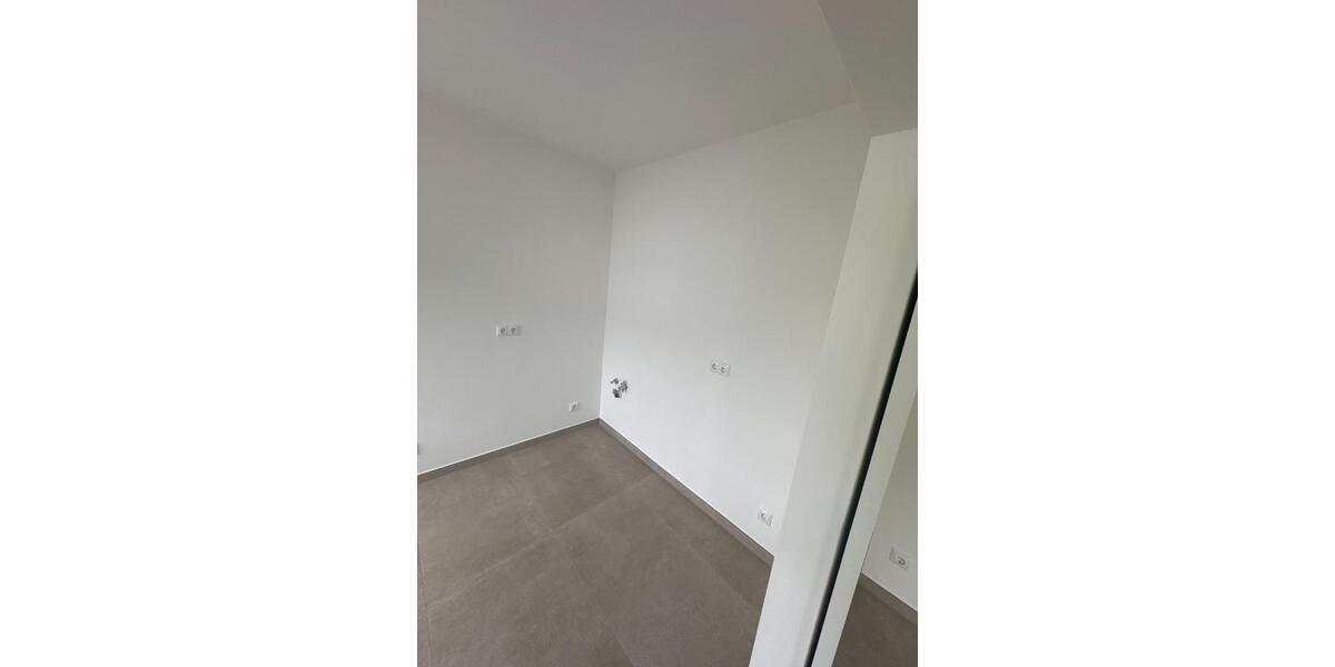 Etagenwohnung Essen Stadtbezirk V - 1.5 Zimmer, 37 m&sup2;, 468&euro; | Angebot:25855848