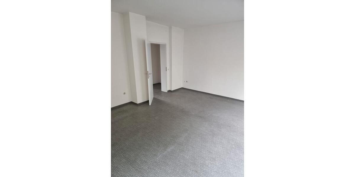 Dachgeschoßwohnung Gelsenkirchen Ückendorf - 3 Zimmer, 75 m&sup2;, 450&euro; | Angebot:27566381