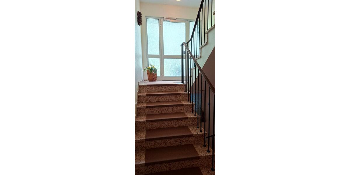 Hochparterre Solingen - 3 Zimmer, 102 m&sup2;, 234.000&euro; | Angebot:26765873