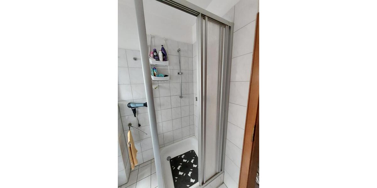 Dachgeschoßwohnung Moers Schwafheim - 3 Zimmer, 72 m&sup2;, 540&euro; | Angebot:26347760