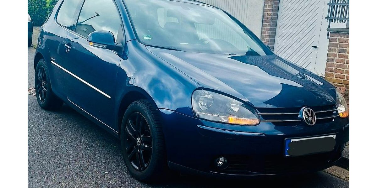 VW Golf 130.041 km 4.000 &euro; Kaarst 41564