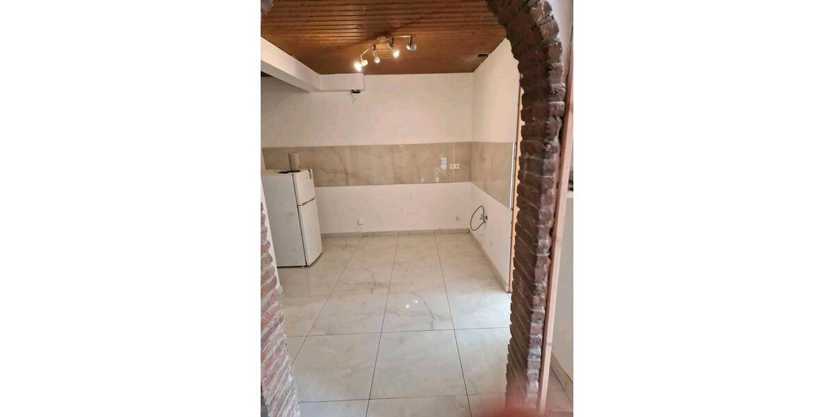 Erdgeschoßwohnung Düsseldorf Stadtbezirk 6 - 4 Zimmer, 110 m&sup2;, 1.600&euro; | Angebot:25972372