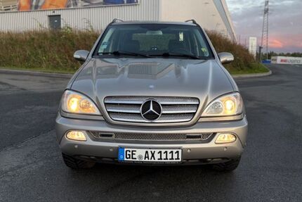Mercedes-Benz 270 174.057 km 7.999 &euro; Gelsenkirchen 45888