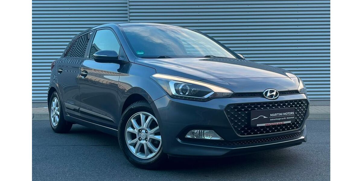 Hyundai i20 86.616 km 8.980 &euro; Mülheim an der Ruhr 45473