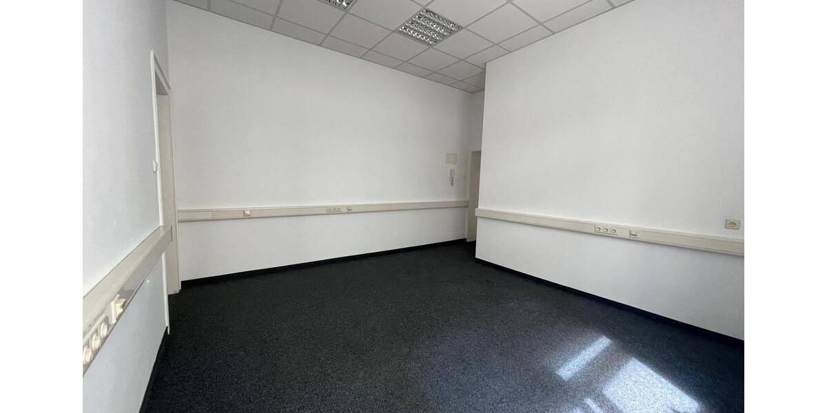 Gewerbeobjekt Düsseldorf Stadtmitte - 715&euro; | Angebot:26147272