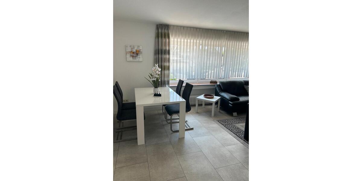 Etagenwohnung Tönisvorst - 2 Zimmer, 65 m&sup2;, 1.100&euro; | Angebot:25541321