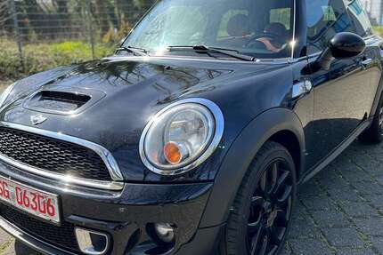 Mini Cooper S 139.980 km 7.400 &euro; Solingen 42655