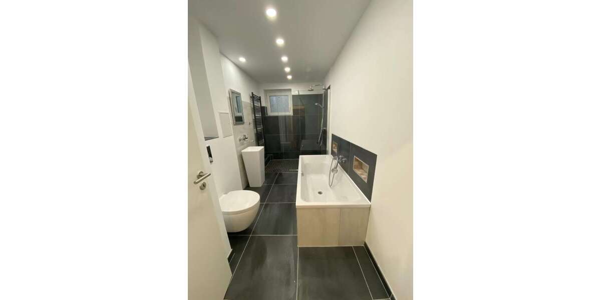 Etagenwohnung Düsseldorf Flingern Süd - 2 Zimmer, 73 m&sup2;, 1.000&euro; | Angebot:25972920