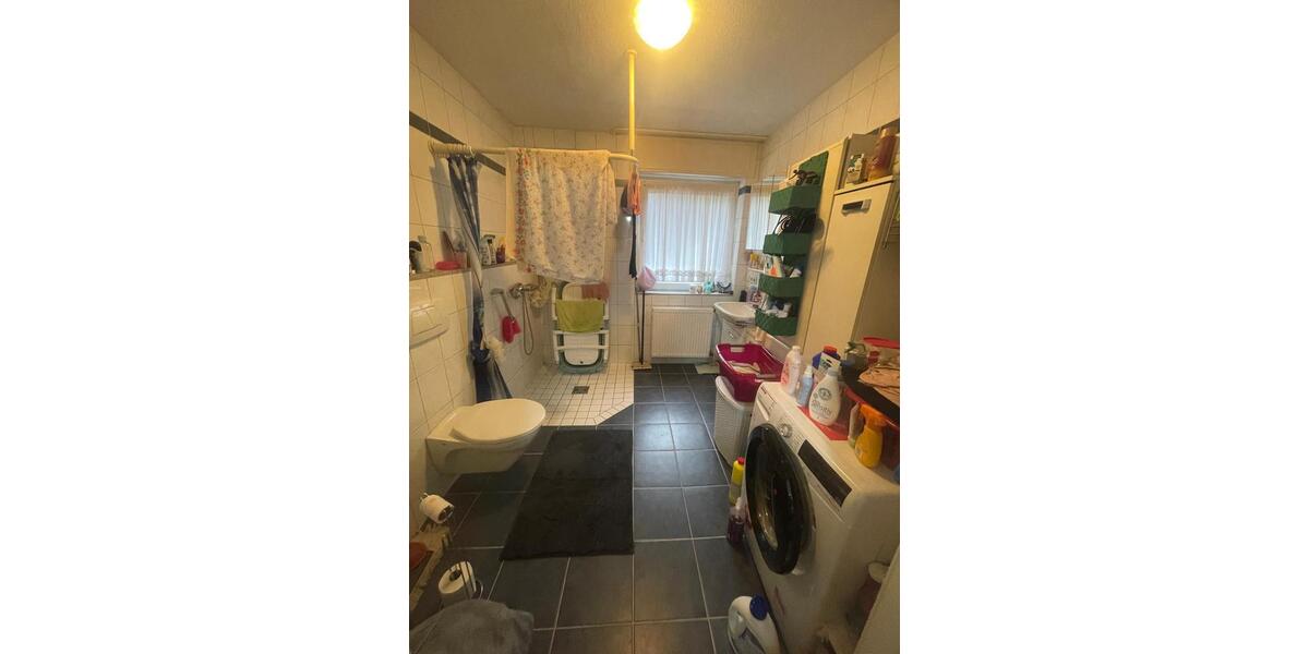 Erdgeschoßwohnung Duisburg Hamborn - 4.5 Zimmer, 97 m&sup2;, 715&euro; | Angebot:27565011