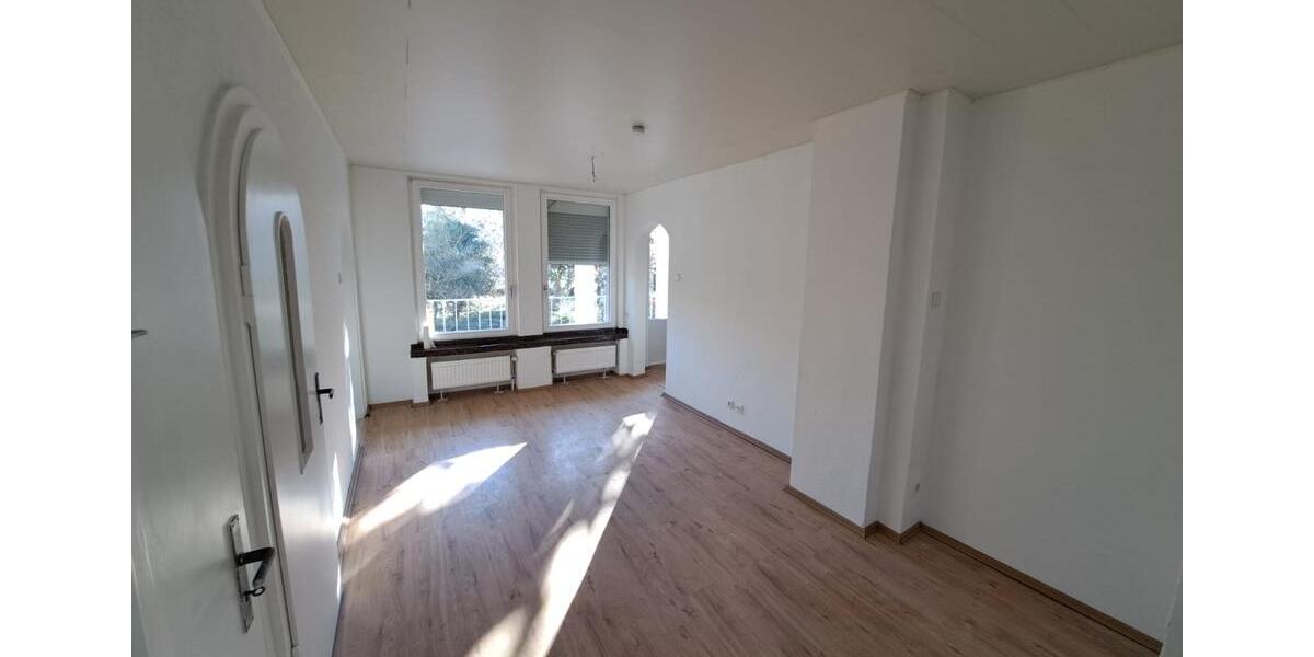 Etagenwohnung Krefeld Fischeln - 4 Zimmer, 112 m&sup2;, 1.420&euro; | Angebot:27549524