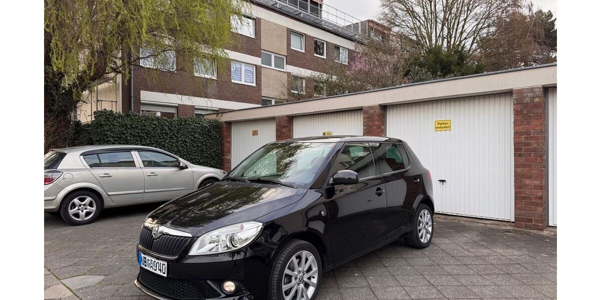 Skoda Fabia 150.864 km 6.500 &euro; Düsseldorf 40231