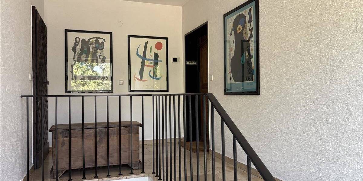 Etagenwohnung Krefeld Cracau - 6 Zimmer, 193 m&sup2;, 379.000&euro; | Angebot:25686084