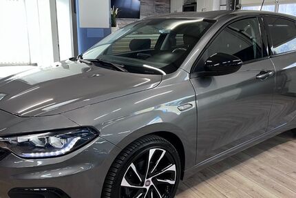 Fiat Tipo 126.530 km 9.590 &euro; Wuppertal 42327
