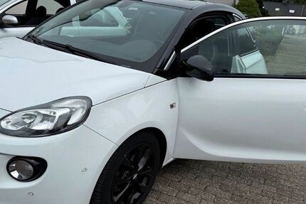 Opel Adam 83.000 km 7.300 &euro; Duisburg 47229
