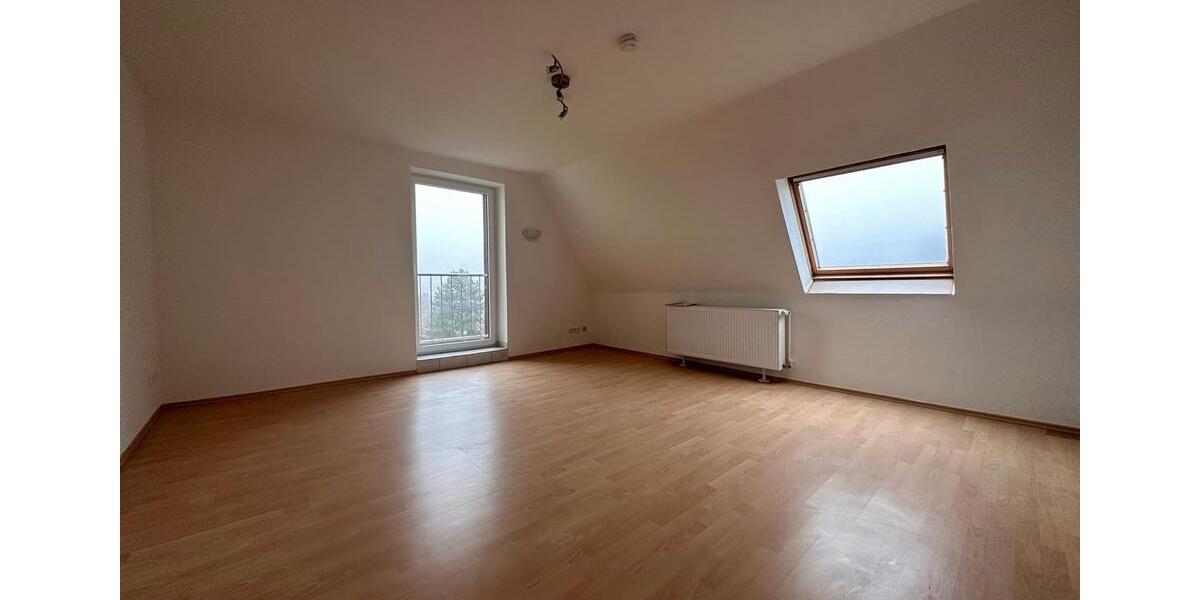 Dachgeschoßwohnung Essen Stadtbezirk VIII - 2 Zimmer, 54 m&sup2;, 540&euro; | Angebot:26413471