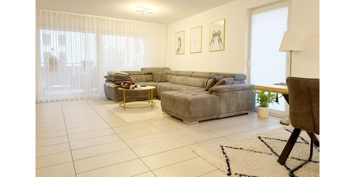 Etagenwohnung Langenfeld (Rheinland) - 3 Zimmer, 111 m&sup2;, 1.550&euro; | Angebot:24600343