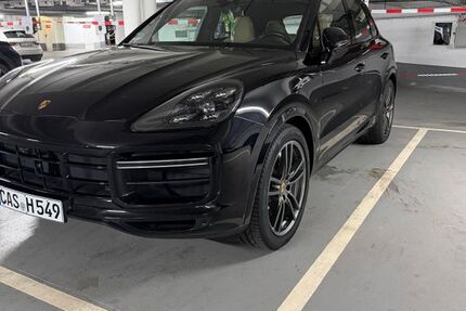 Porsche Cayenne 154.000 km 49.500 &euro; DÜSSELDORF 40210