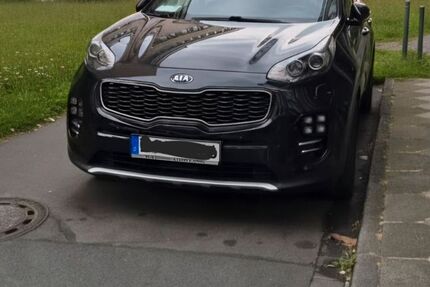 Kia Sportage 96.000 km 14.700 &euro; Düsseldorf 40212