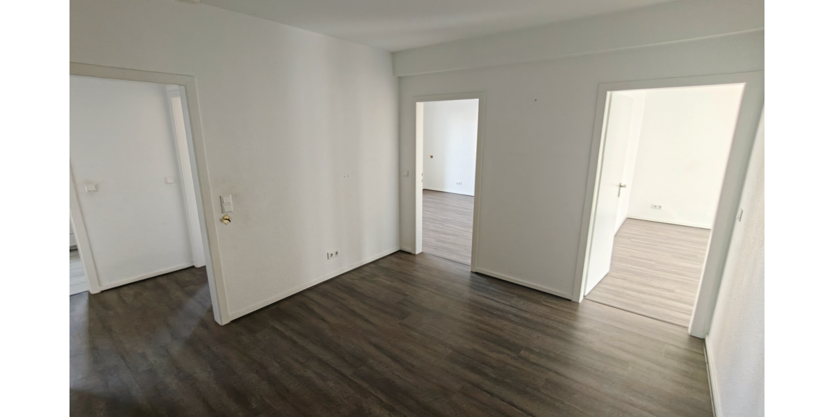 Etagenwohnung Düsseldorf Stadtmitte - 3 Zimmer, 86 m&sup2;, 1.050&euro; | Angebot:27487279
