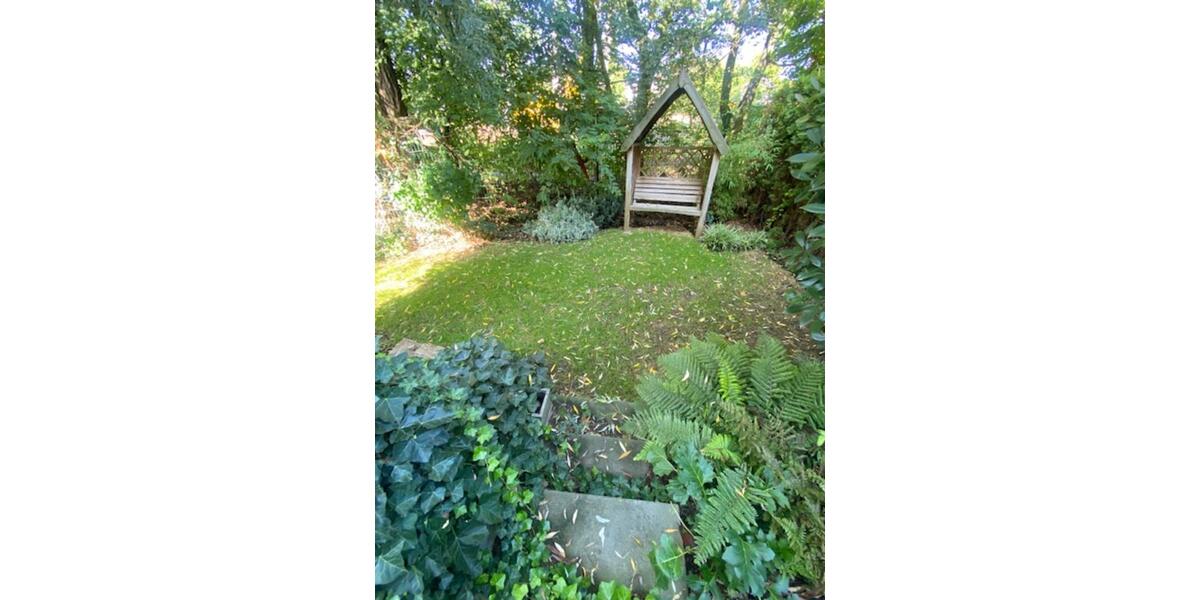 Doppelhaushälfte Düsseldorf Stadtbezirk 8 - 4 Zimmer, 150 m&sup2;, 3.400&euro; | Angebot:25868165