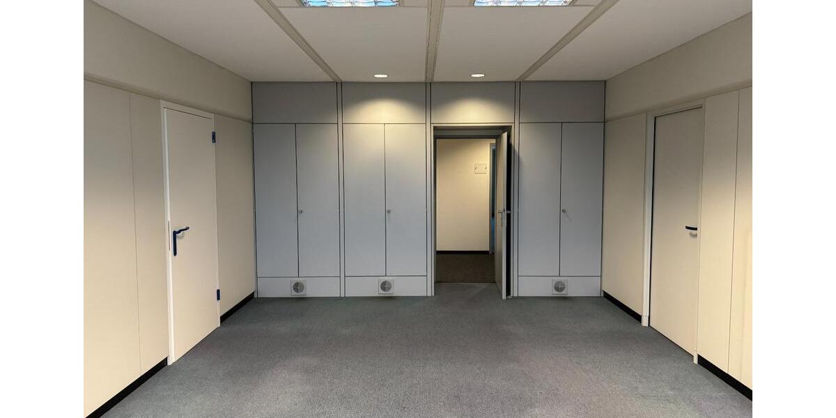 Gewerbeobjekt Neuss Augustinusviertel - 10&euro; | Angebot:25477955