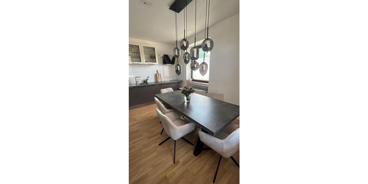 Etagenwohnung Düsseldorf Stadtbezirk 9 - 2 Zimmer, 65 m&sup2;, 1.000&euro; | Angebot:25987290