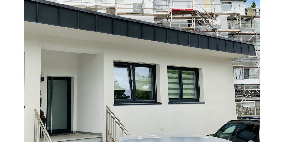 Wohnen auf einer Ebene Moderne, hochwertige 3 Zimmer-Wohnung mit Bungalow-Charakter - Erdgeschoßwohnung Düsseldorf Heerdt | Angebot:27496473