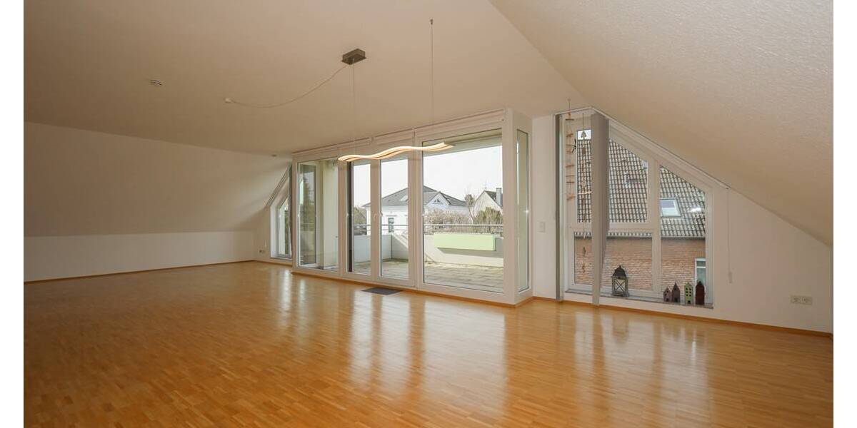 Etagenwohnung Monheim am Rhein Monheim - 4 Zimmer, 131 m&sup2;, 495.000&euro; | Angebot:25970584