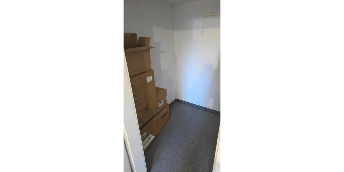 Etagenwohnung Wuppertal Cronenberg - 1 Zimmer, 22 m&sup2;, 275&euro; | Angebot:25992968