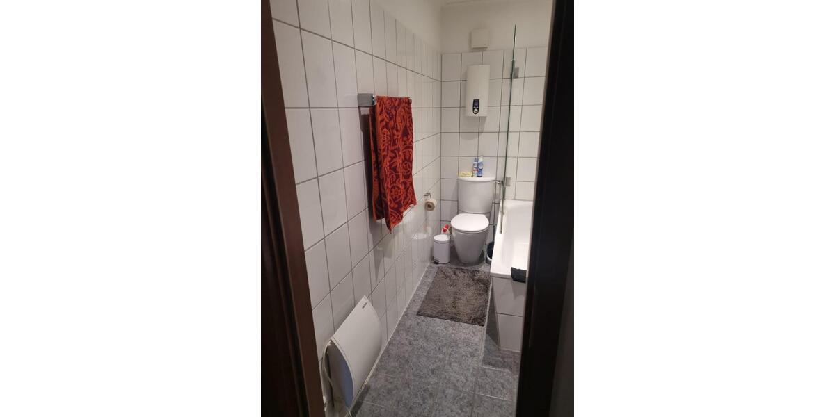 Etagenwohnung Essen Stadtbezirk V - 2.5 Zimmer, 66 m&sup2;, 510&euro; | Angebot:25942451
