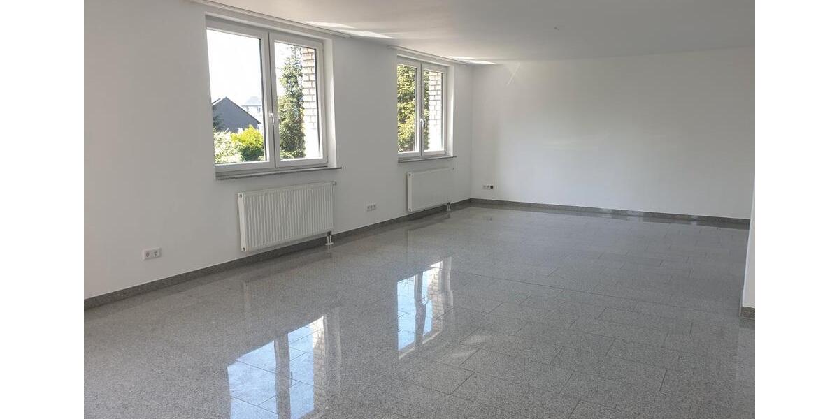 Etagenwohnung Langenfeld (Rheinland) - 3 Zimmer, 95 m&sup2;, 365.000&euro; | Angebot:26395115