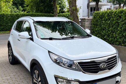 Kia Sportage 185.000 km 7.500 &euro; Remscheid 42857