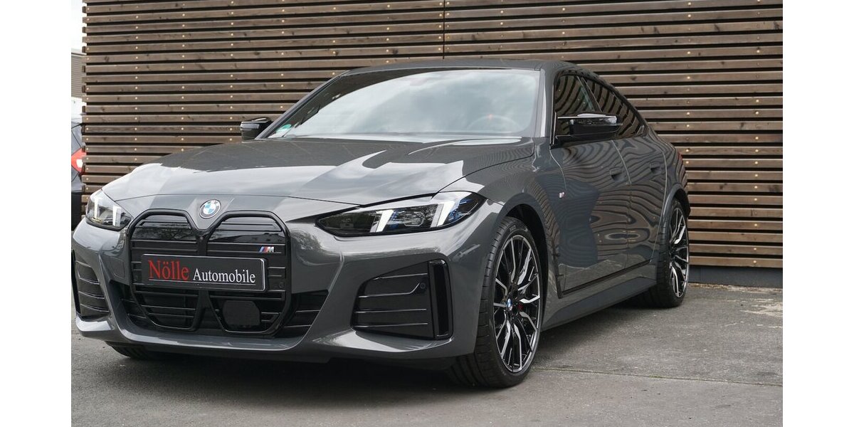BMW i4 M60 M-SportPro HuD 360° DrivProf. Pano NP95t 5.780 km 69.900 &euro; Wuppertal 42327