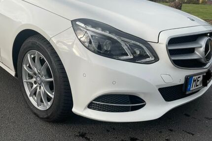 Mercedes-Benz E 250 142.500 km 17.750 &euro; Monheim am Rhein 40789